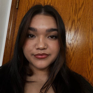 Meet your Posher, Selene